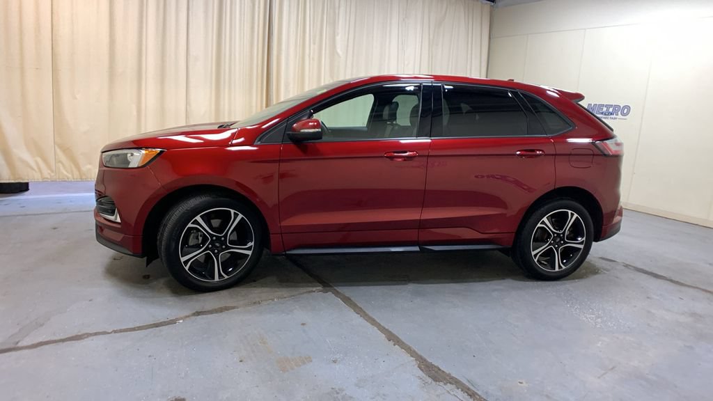 Certified 2019 Ford Edge ST w/ Convenience Package AWD/4WD image 6
