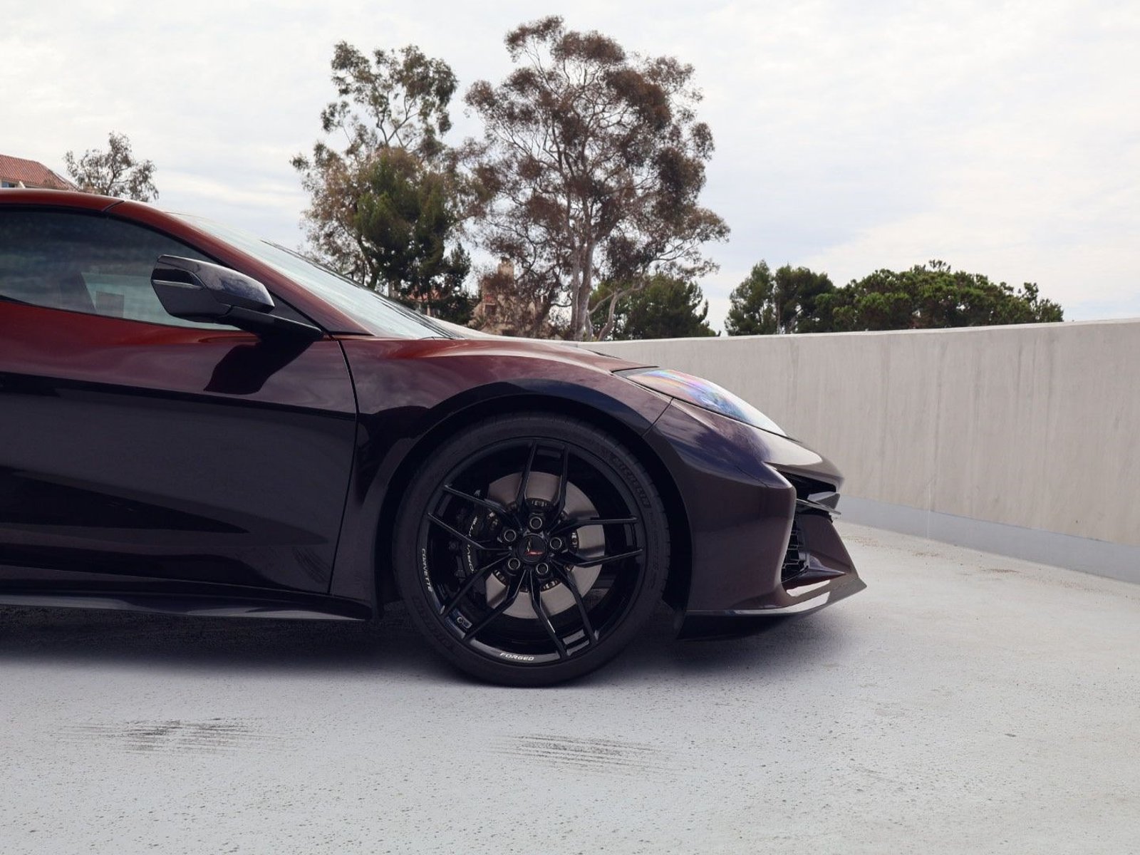 Used 2025 Chevrolet Corvette Z06 RWD image 11