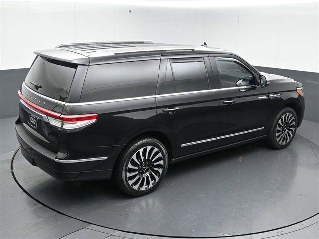Used 2022 Lincoln Navigator Black Label image 49