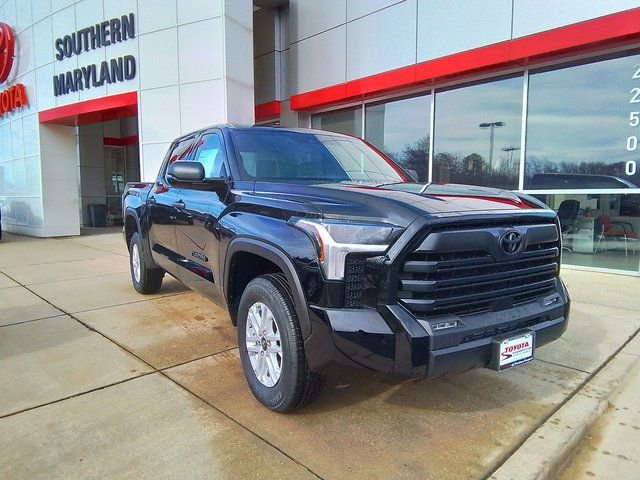 New 2025 Toyota Tundra SR5
