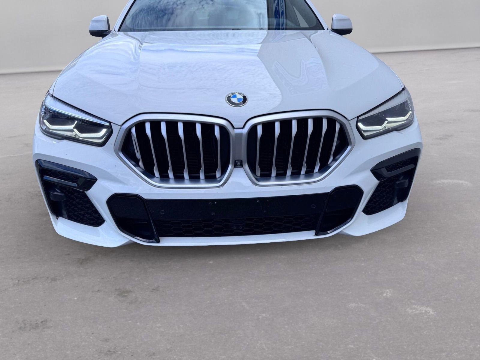 Used 2022 BMW X6 xDrive40i image 10