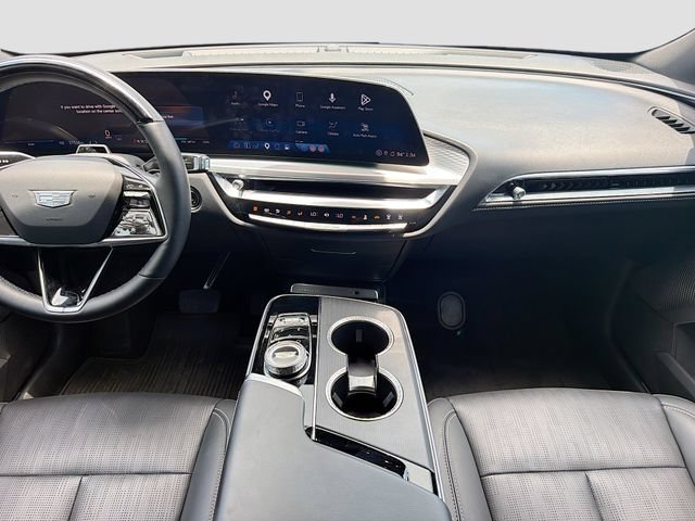 Used 2024 Cadillac Lyriq Sport AWD/4WD image 20