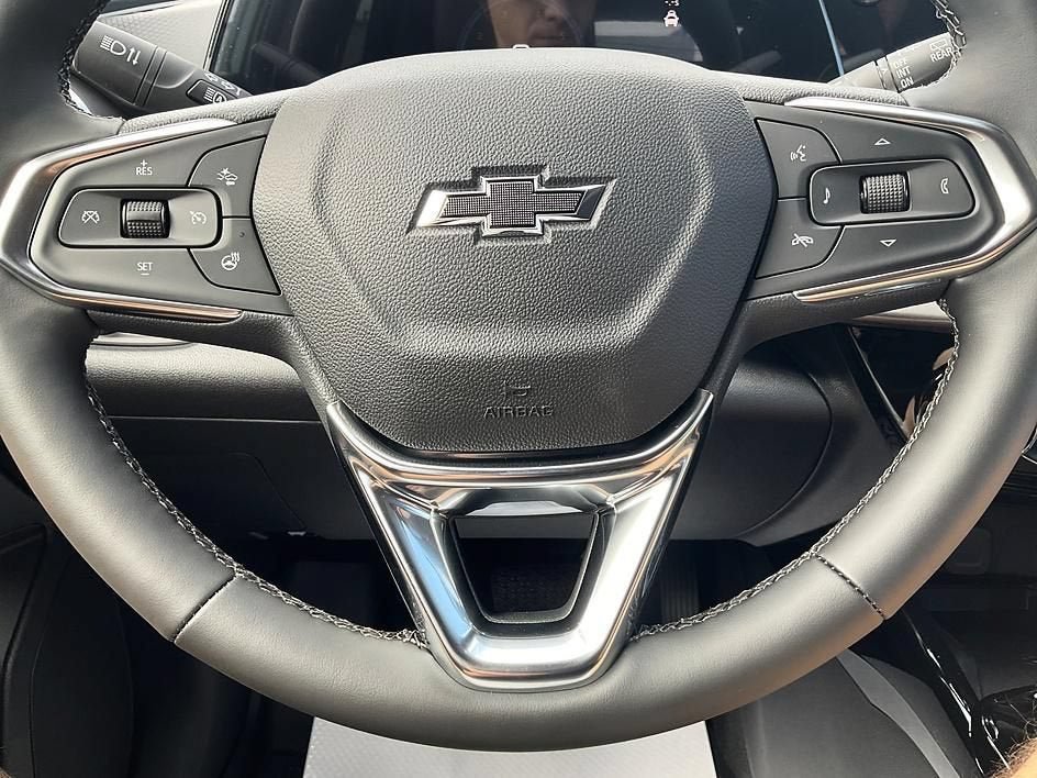 New 2026 Chevrolet Trax ACTIV w/ Sunroof Package FWD image 38