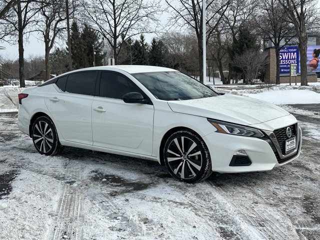 Certified 2022 Nissan Altima 2.5 SR video 2