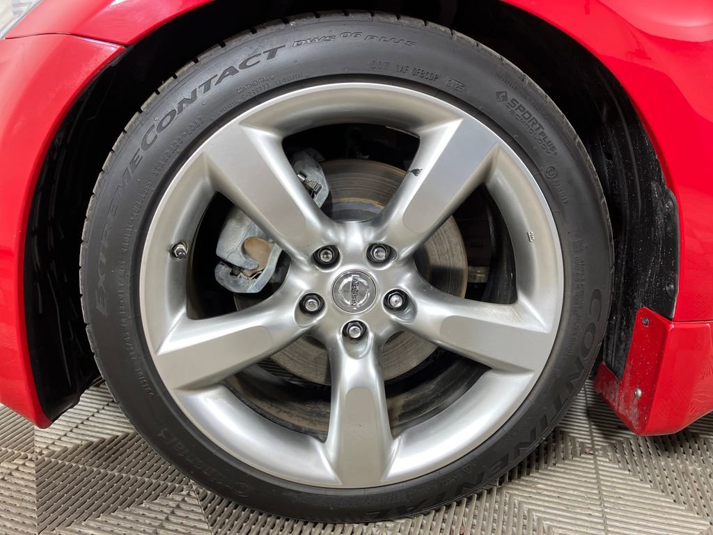 Used 2006 Nissan 350Z Enthusiast w/ (S02) Side Air Bags Pkg RWD image 12