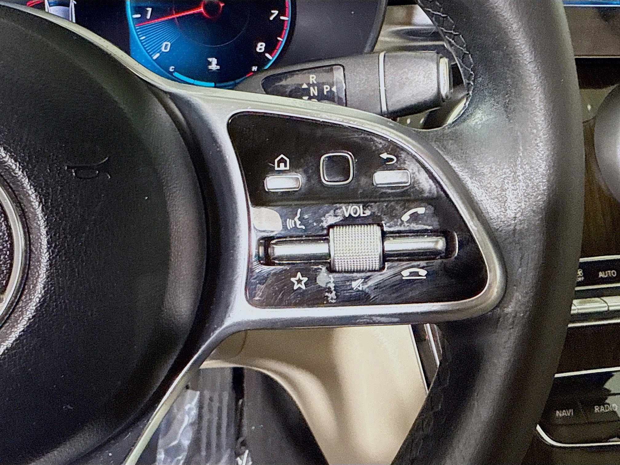 Used 2021 Mercedes-Benz C 300 Sedan image 15