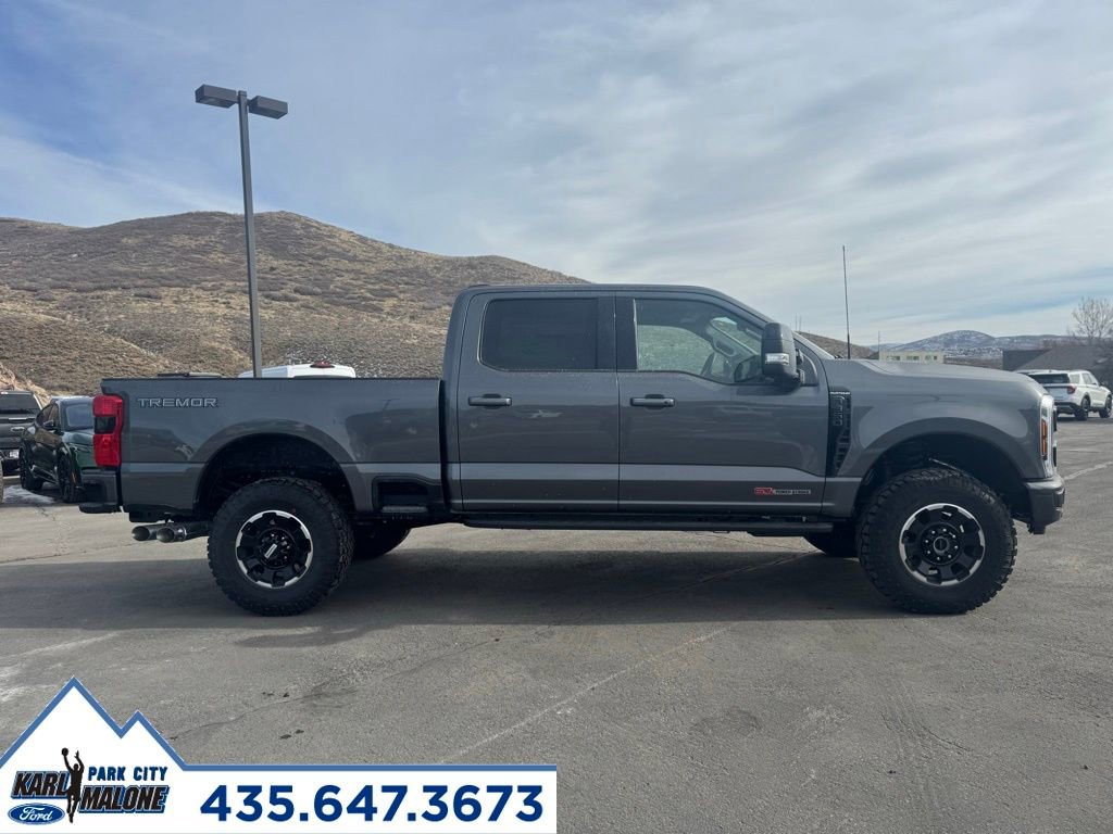 New 2026 Ford F350 Platinum w/ Tremor Off-Road Package image 31