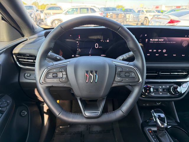 Used 2026 Buick Envista Sport Touring w/ Convenience I Package FWD image 10