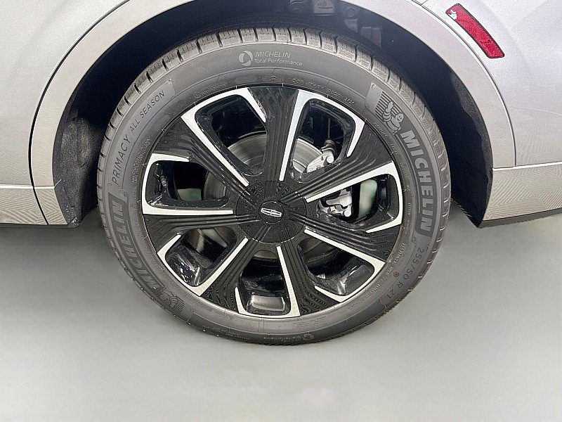 New 2026 Lincoln Nautilus Reserve AWD/4WD image 33