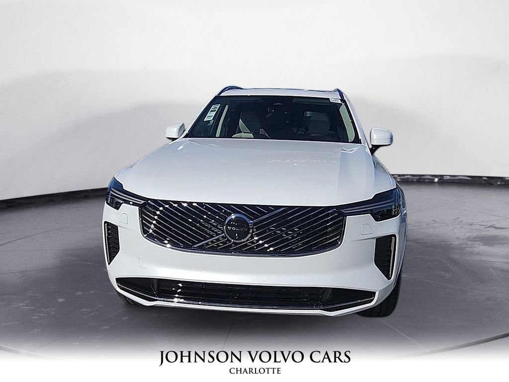 New 2026 Volvo XC90 B6 Ultra image 3