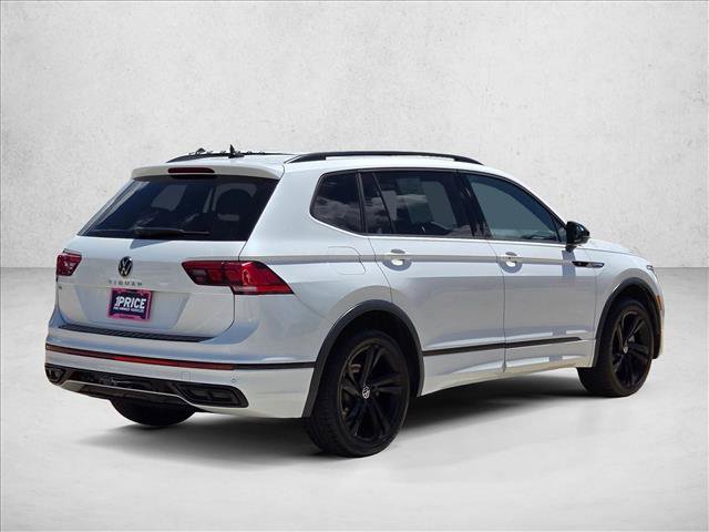 Used 2024 Volkswagen Tiguan SE R-Line FWD image 5