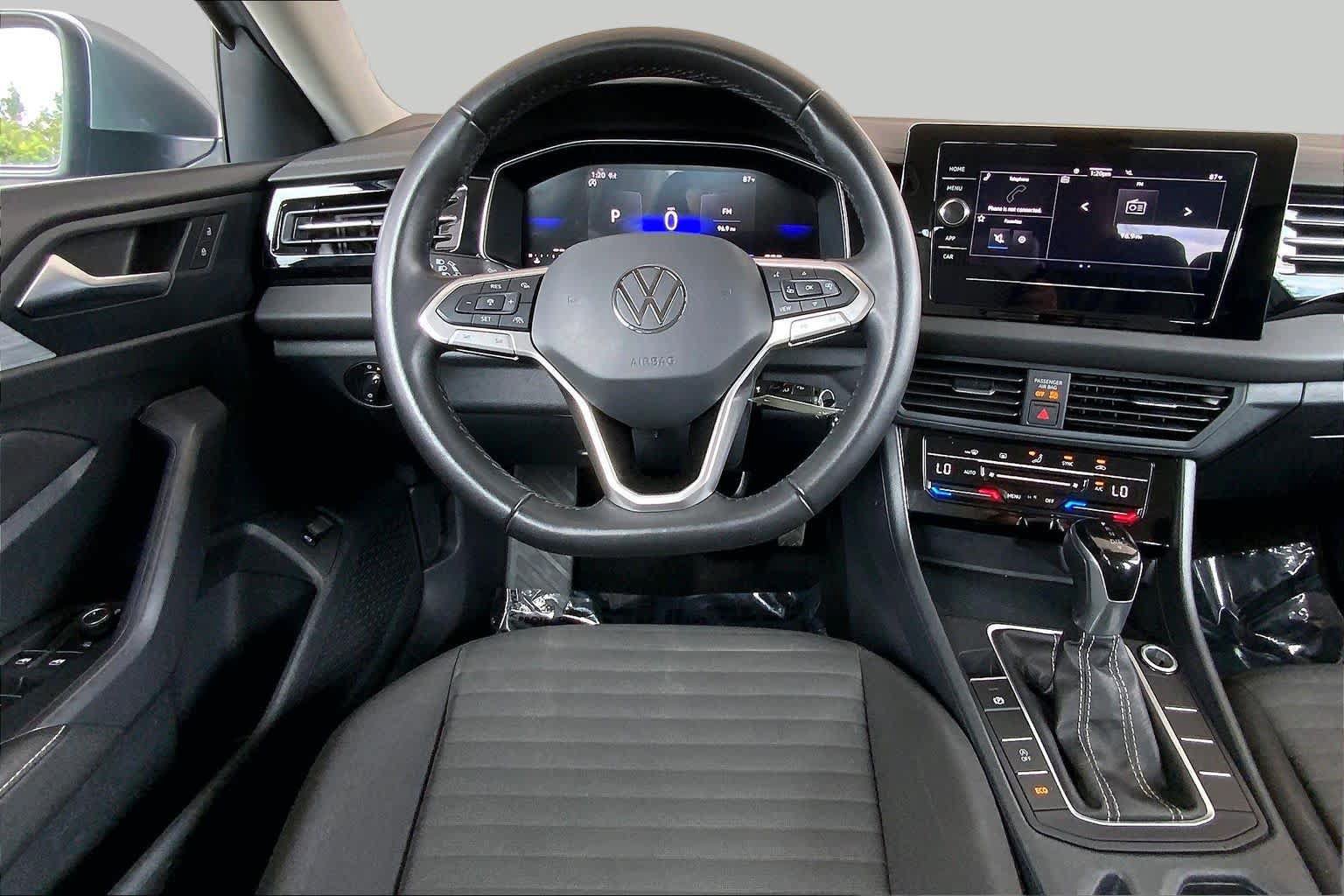 Used 2025 Volkswagen Jetta S FWD image 6