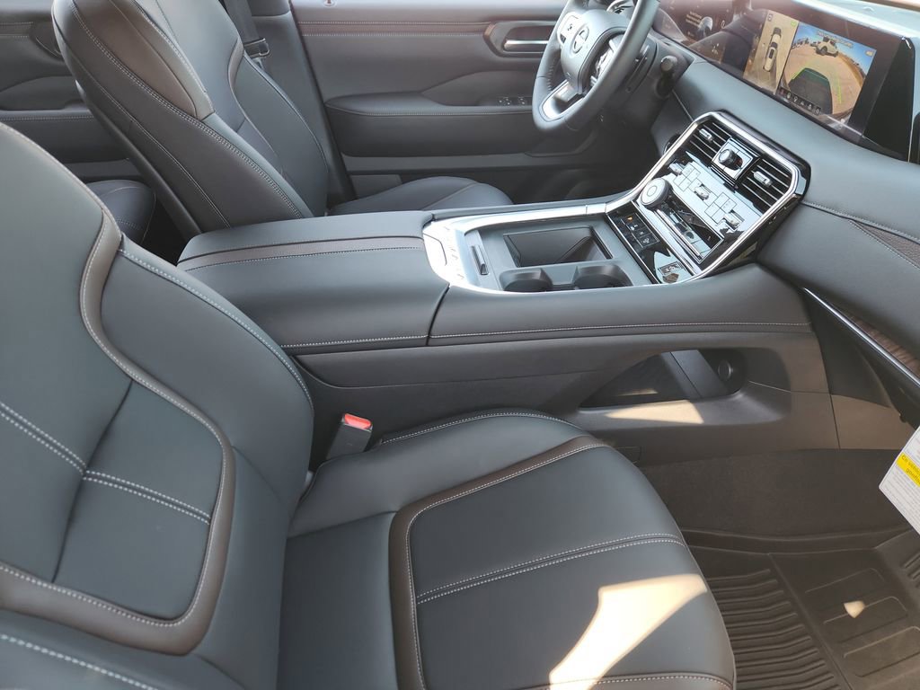 New 2026 Nissan Armada SL w/ Captain's Chari Seat Package image 10