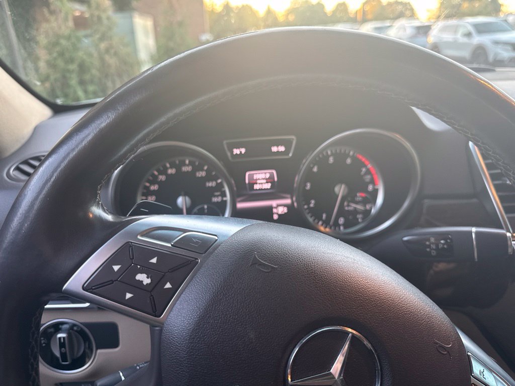 Used 2013 Mercedes-Benz ML 350 4MATIC image 10