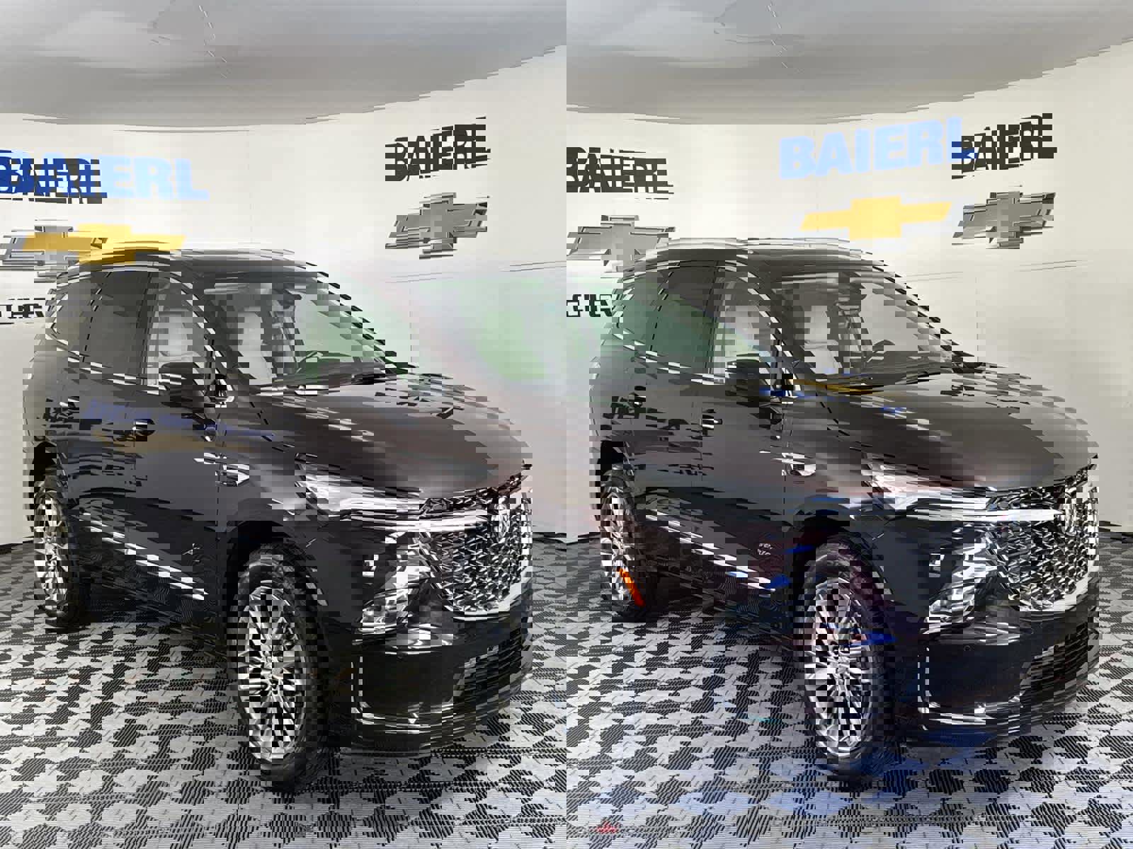 Used 2022 Buick Enclave Avenir w/ Avenir Technology Package image 7