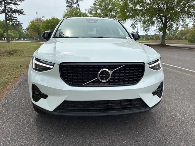 New 2026 Volvo XC40 B5 Ultra w/ Protection Package Premier AWD/4WD image 3
