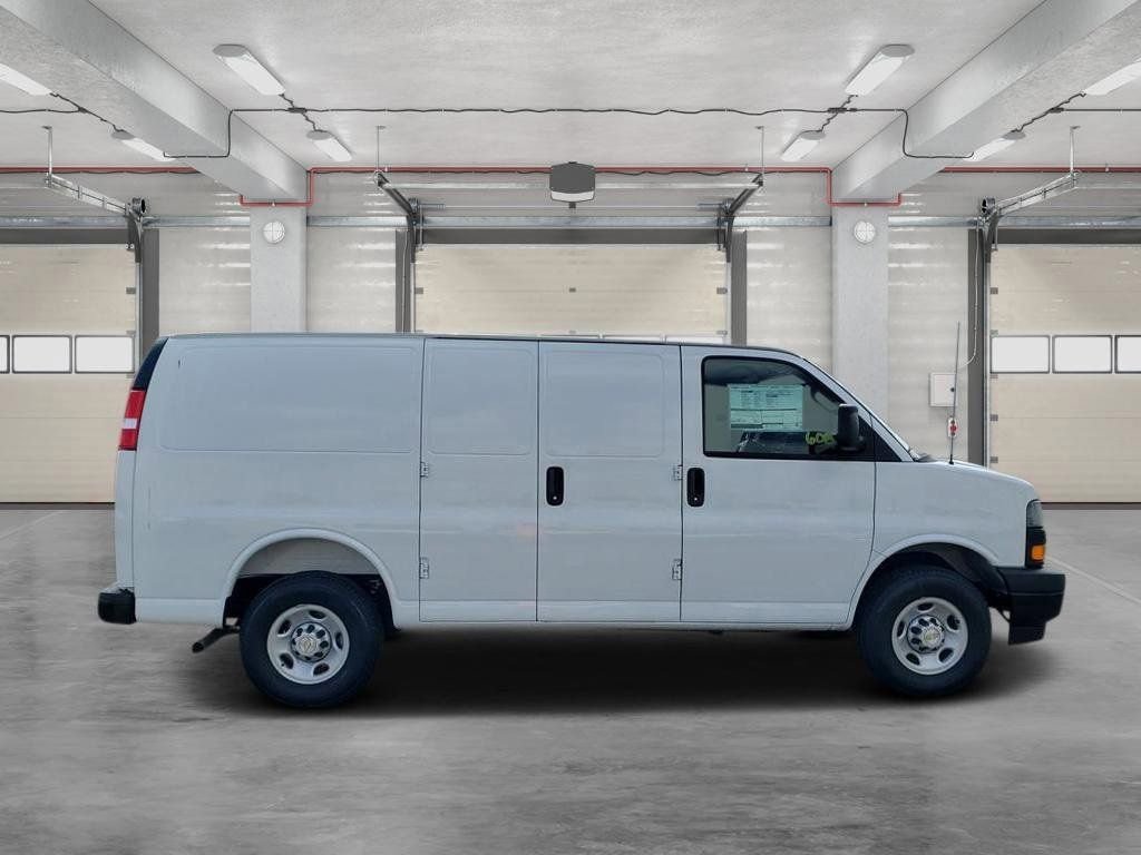 New 2025 Chevrolet Express 2500 w/ Communications Package image 8