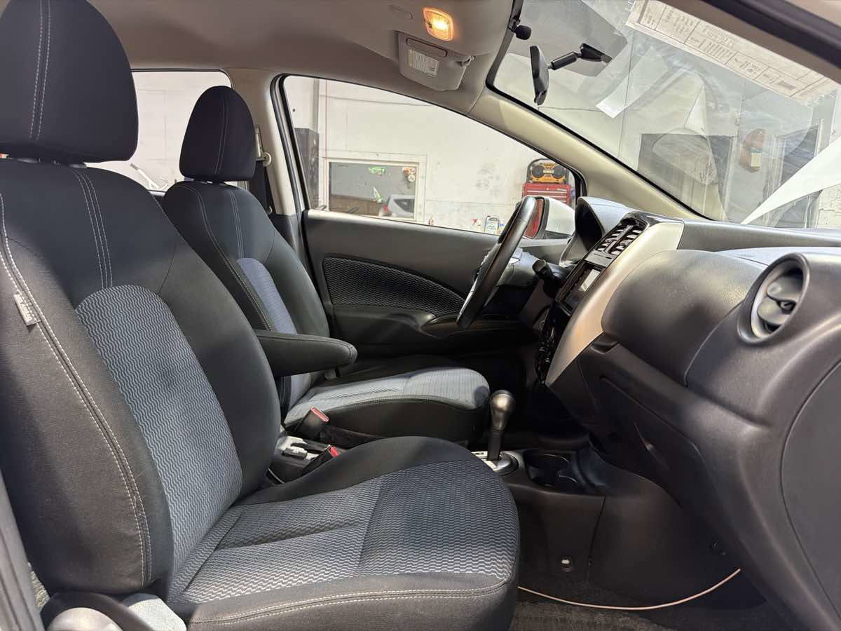 Used 2015 Nissan Versa Note SV image 26