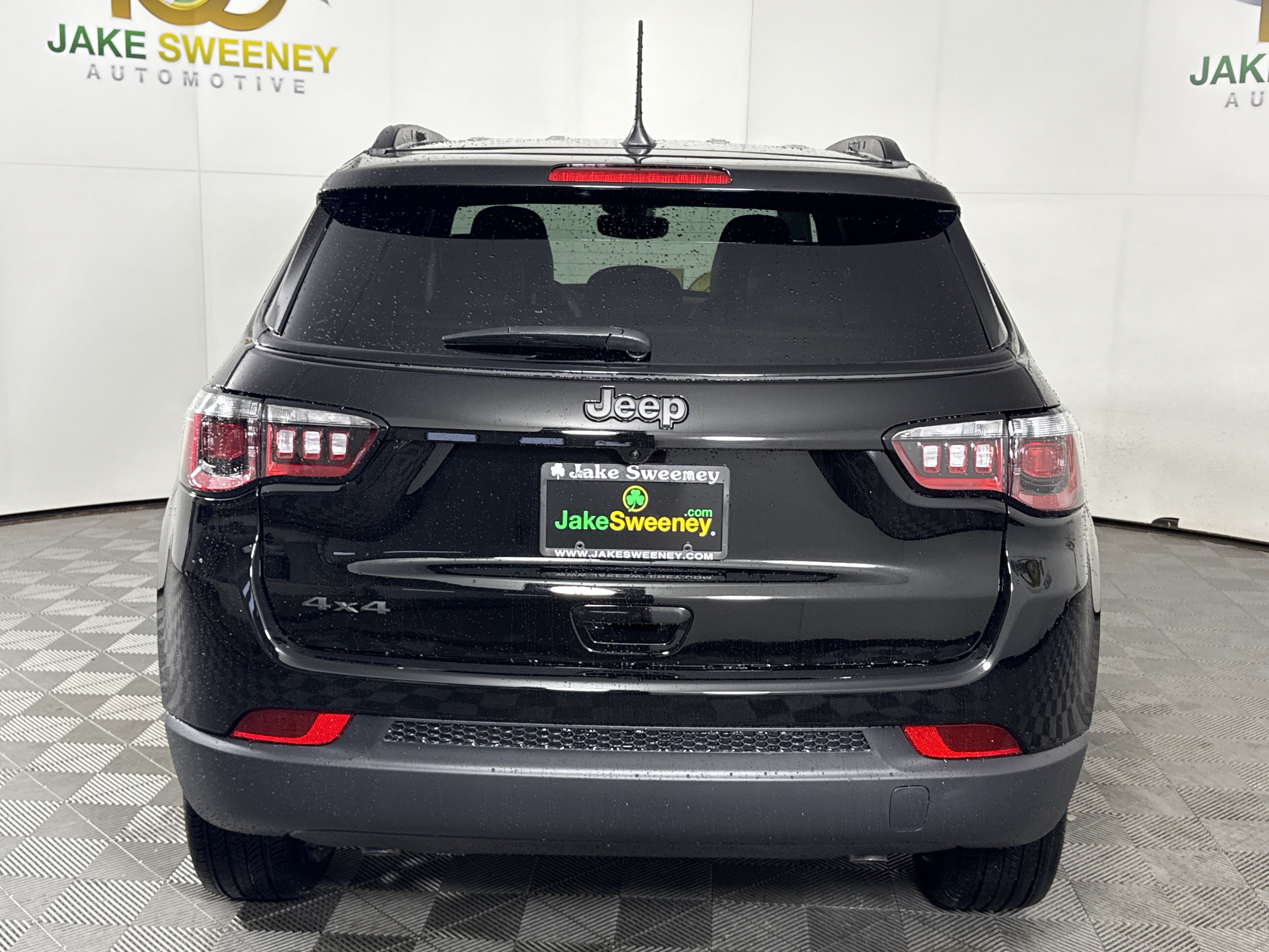 New 2026 Jeep Compass Latitude AWD/4WD image 7