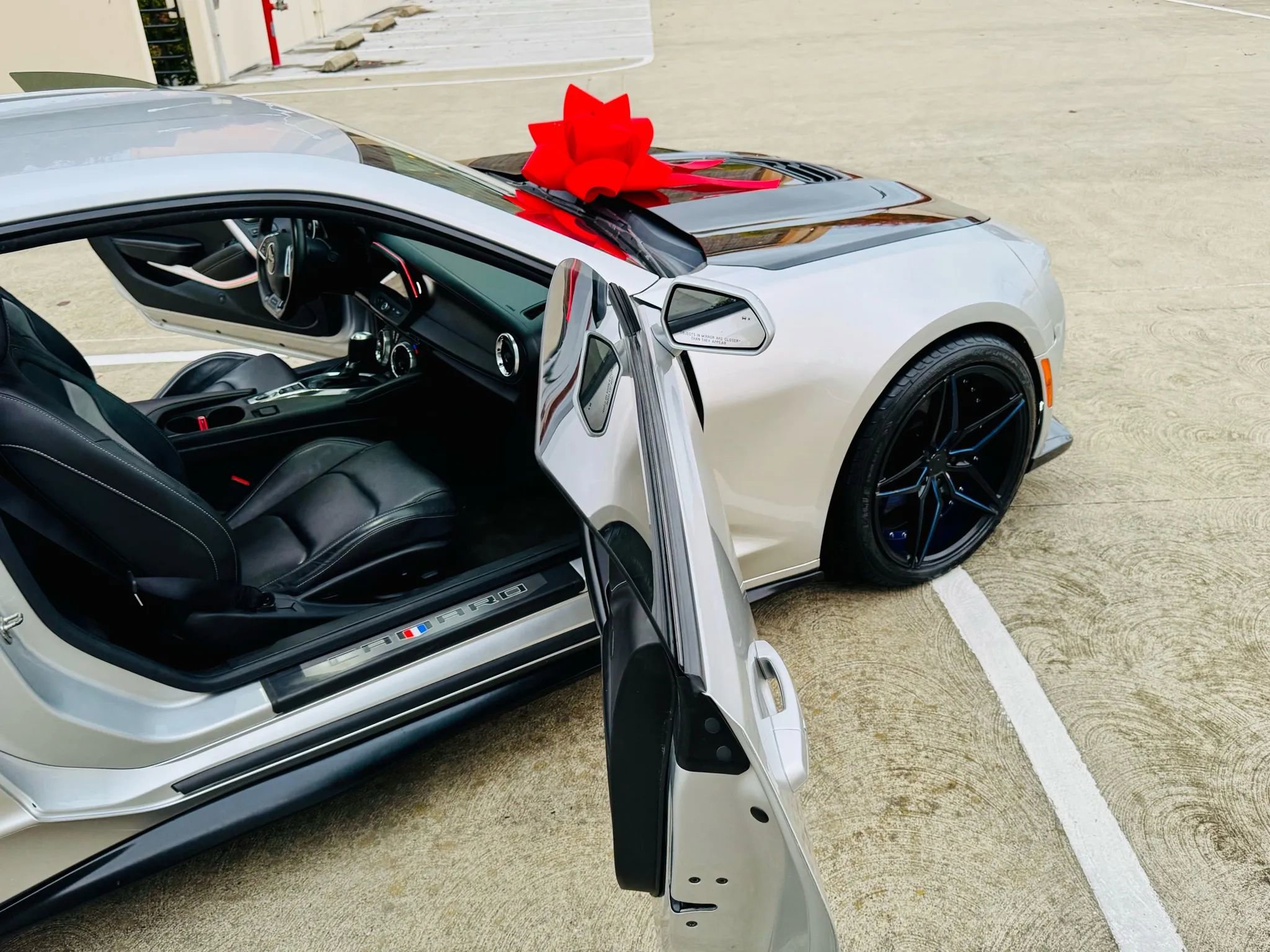 Used 2017 Chevrolet Camaro SS image 42