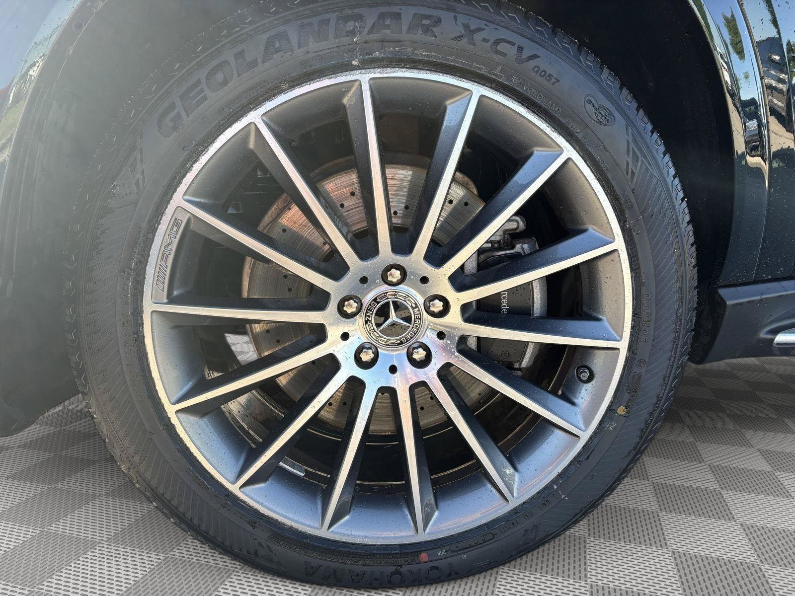 Used 2024 Mercedes-Benz GLE 450 4MATIC image 9