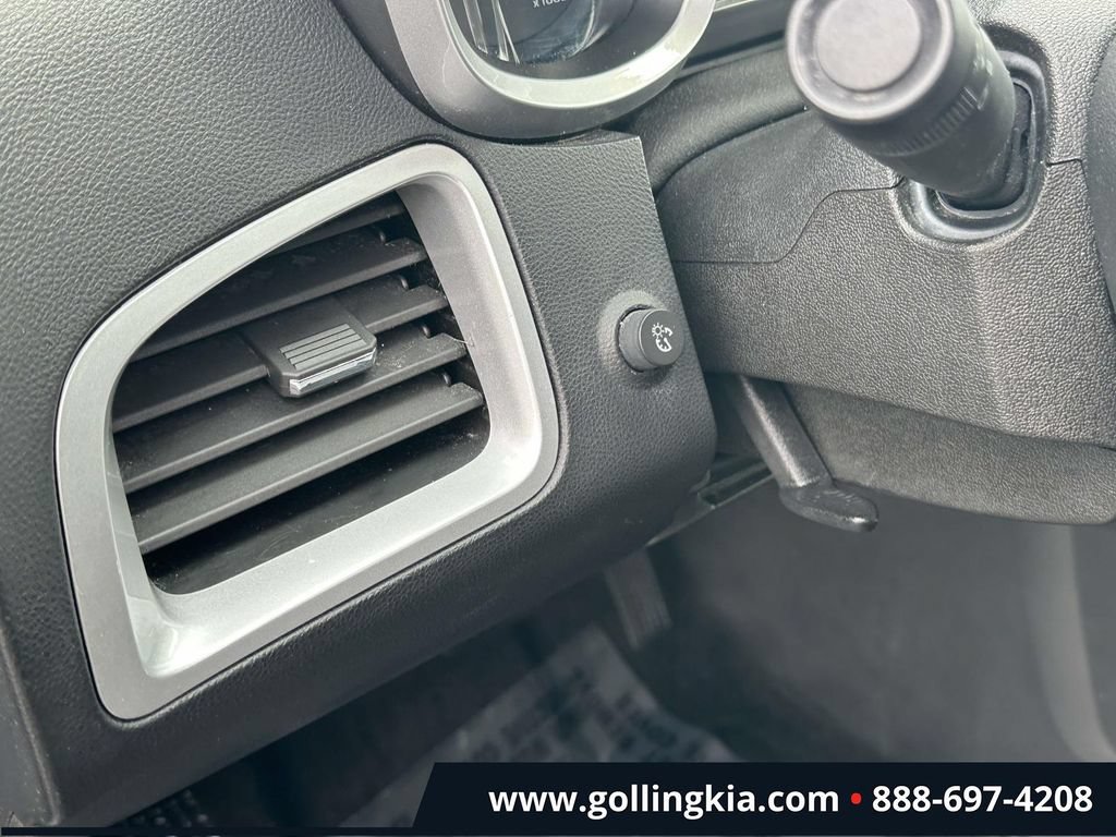 Used 2013 Chevrolet Equinox LT w/ Driver Convenience Package FWD image 18