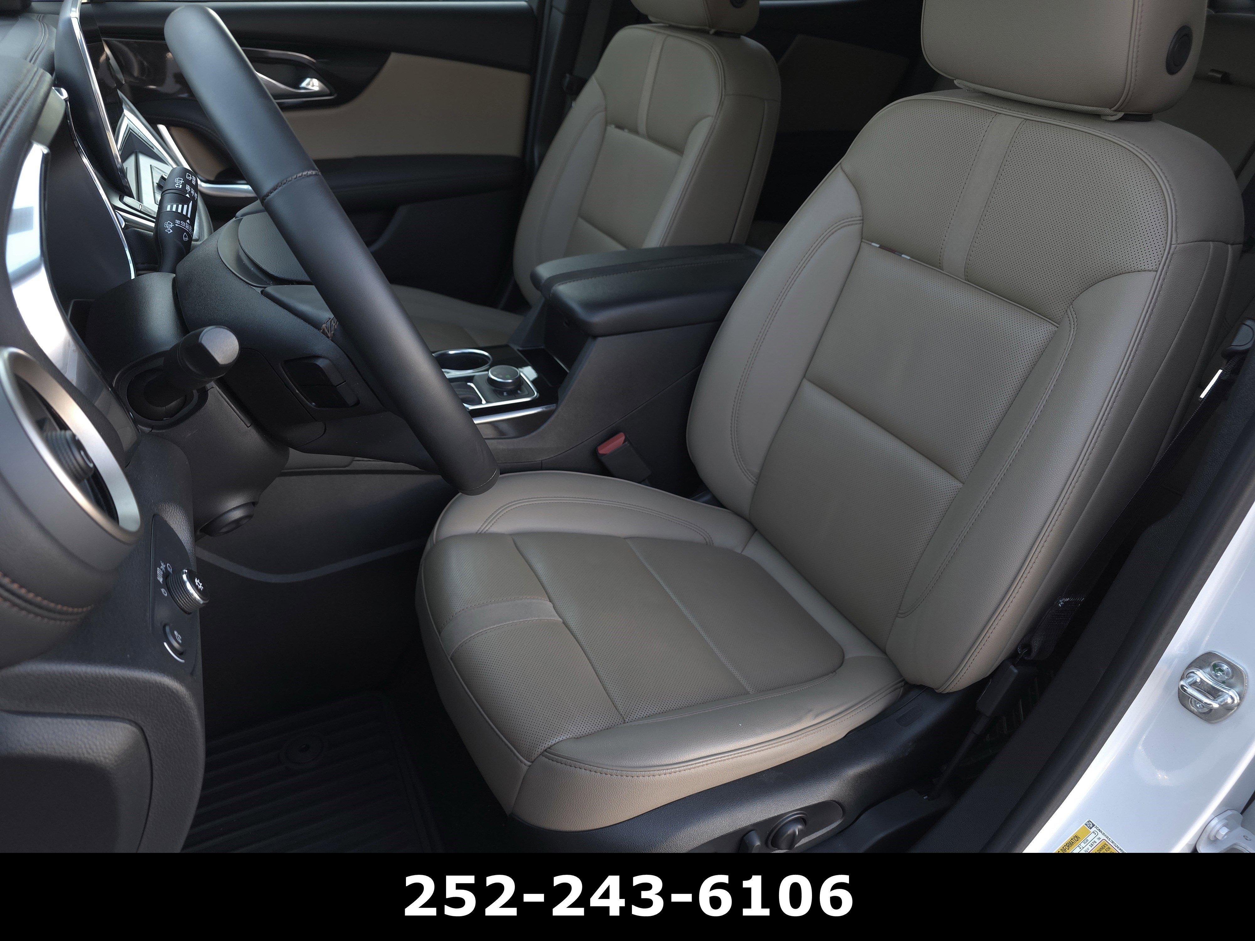 Used 2024 Chevrolet Blazer Premier w/ Driver Confidence II Package FWD image 10