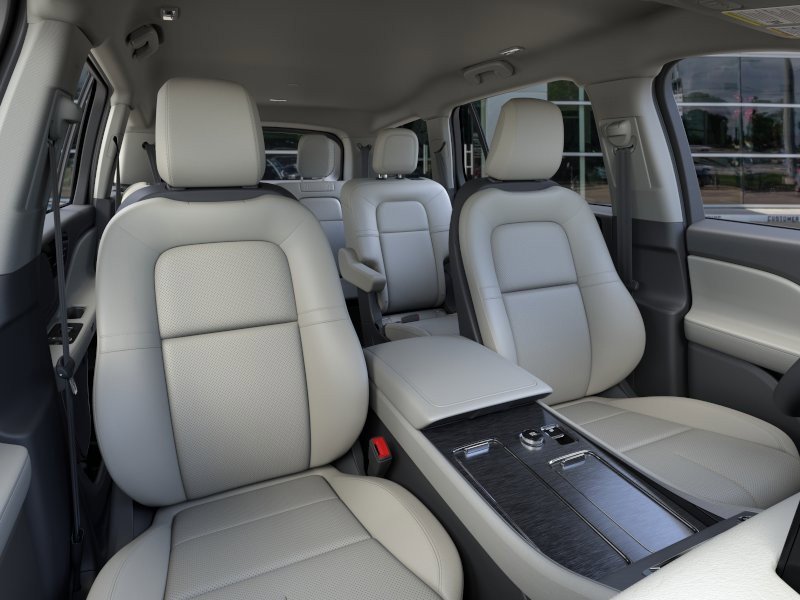 New 2026 Lincoln Aviator 2WD image 10