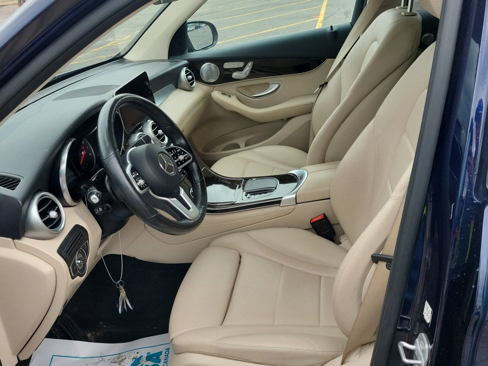 Used 2021 Mercedes-Benz GLC 300 4MATIC image 10