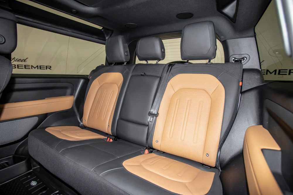 Used 2022 Land Rover Defender 90 X AWD/4WD image 16