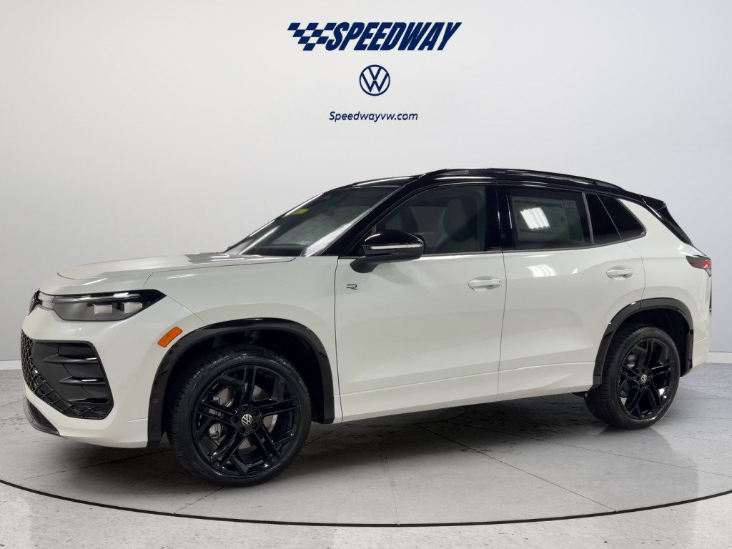 New 2026 Volkswagen Tiguan SE R-Line AWD/4WD image 11