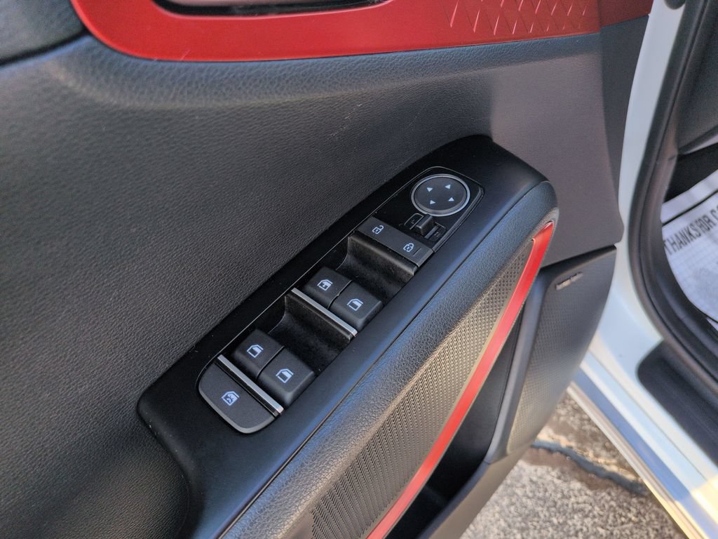 Used 2024 Kia Soul GT-Line w/ GT-Line Technology Package FWD image 11