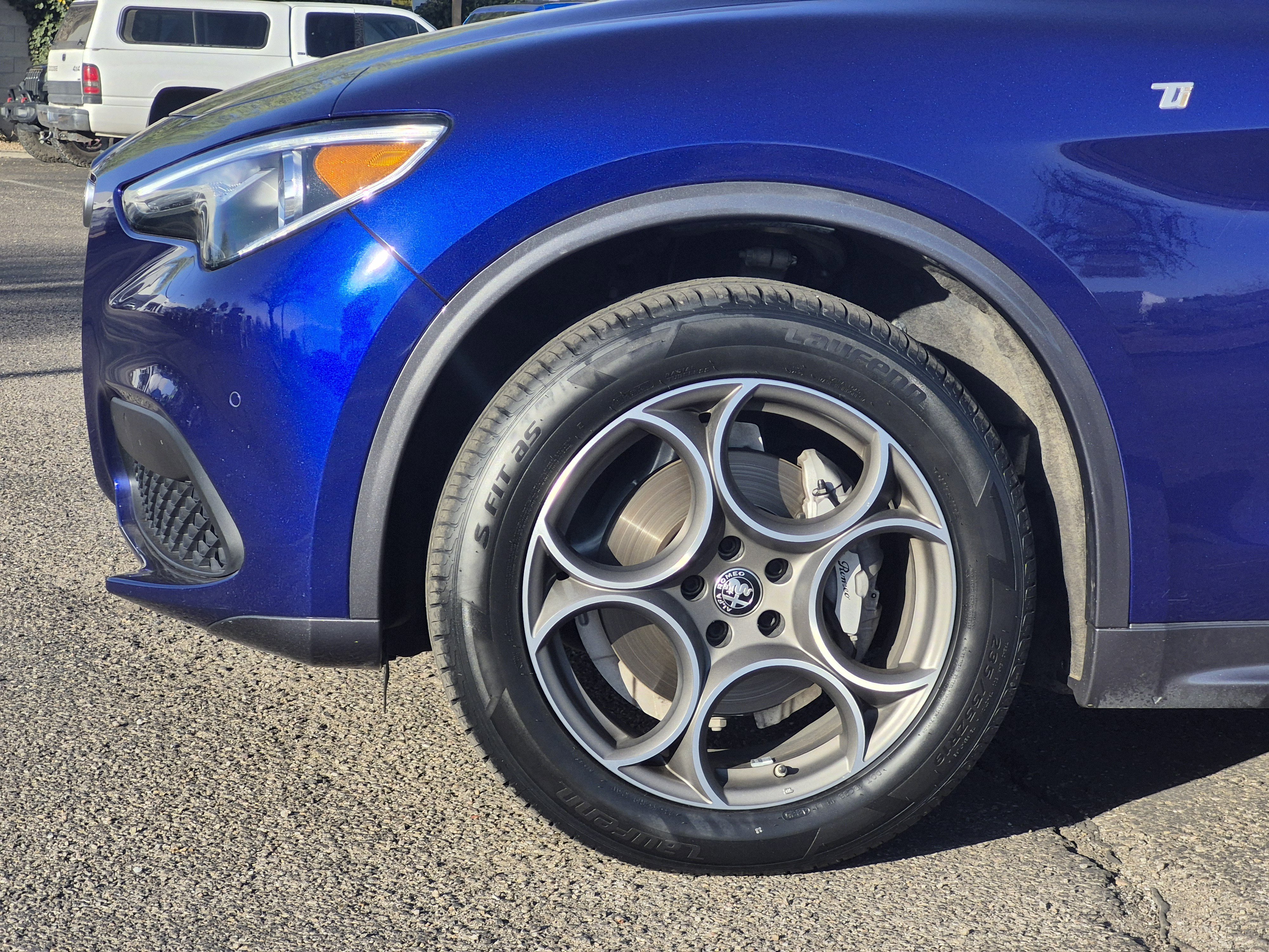 Used 2022 Alfa Romeo Stelvio Ti w/ Active Assist Plus Package image 10