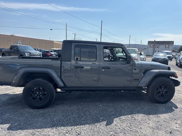 Used 2021 Jeep Gladiator Willys image 5
