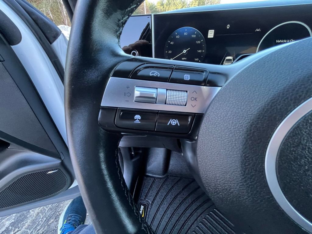 Used 2025 Hyundai Santa Cruz Limited image 14