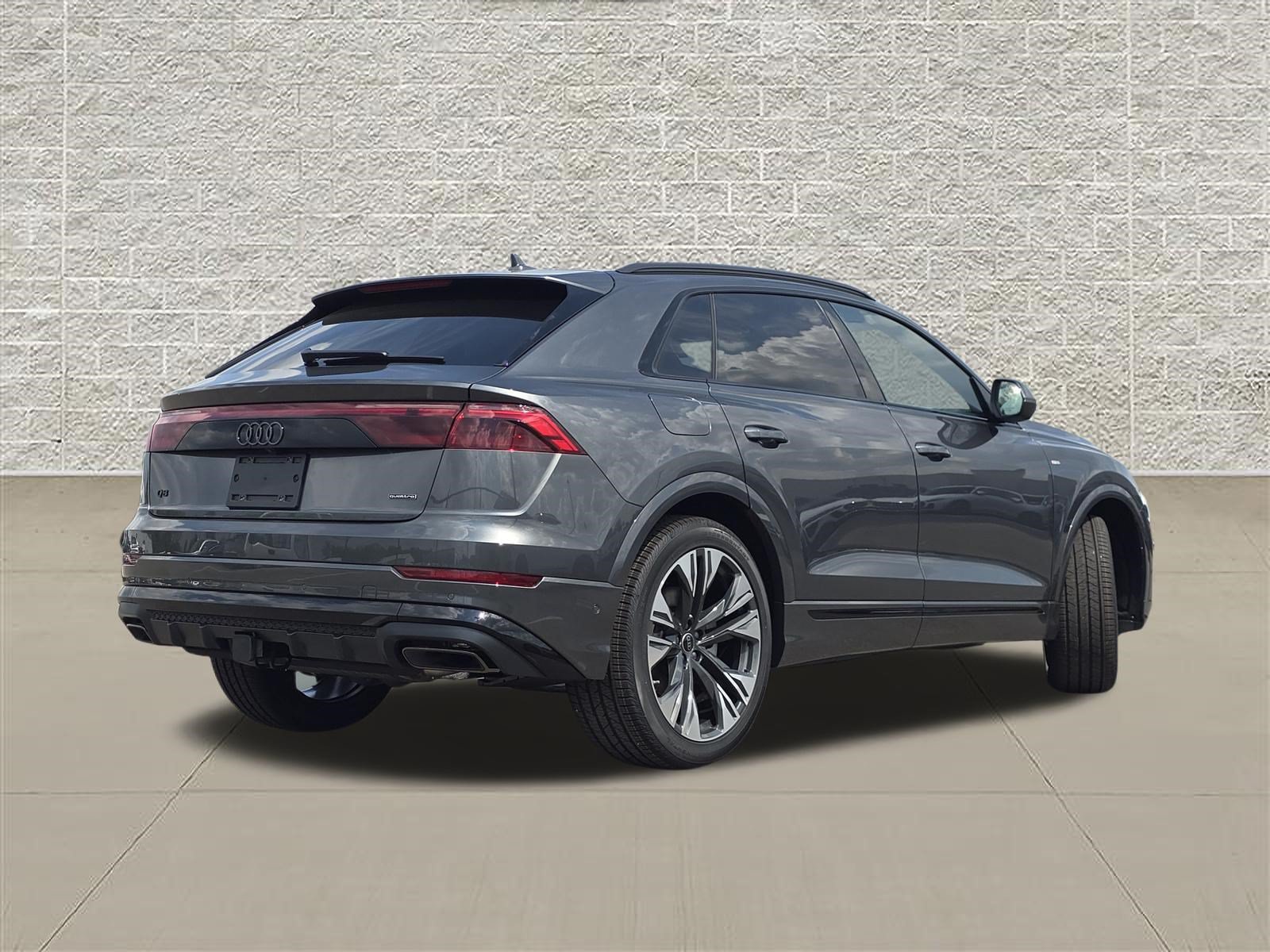 New 2027 Audi Q8 Premium Plus AWD/4WD image 7