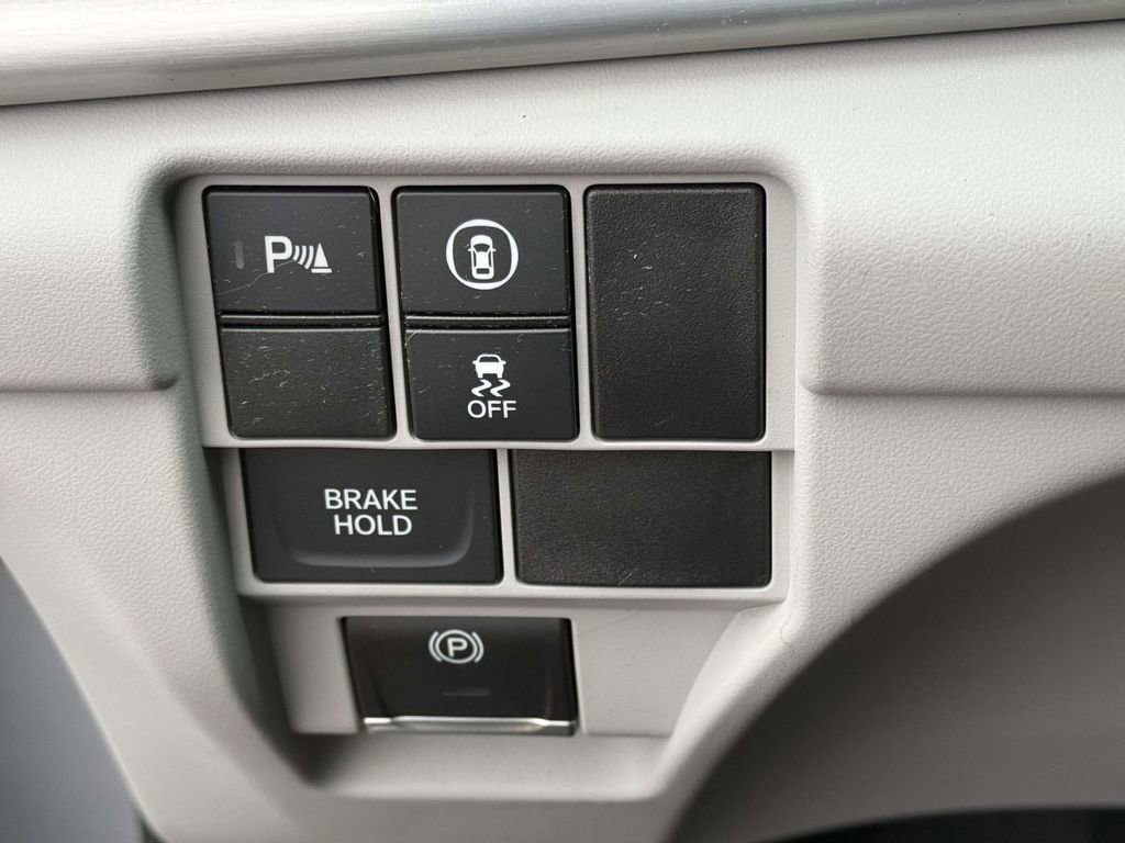 Certified 2023 Acura RDX w/ Technology Package image 28