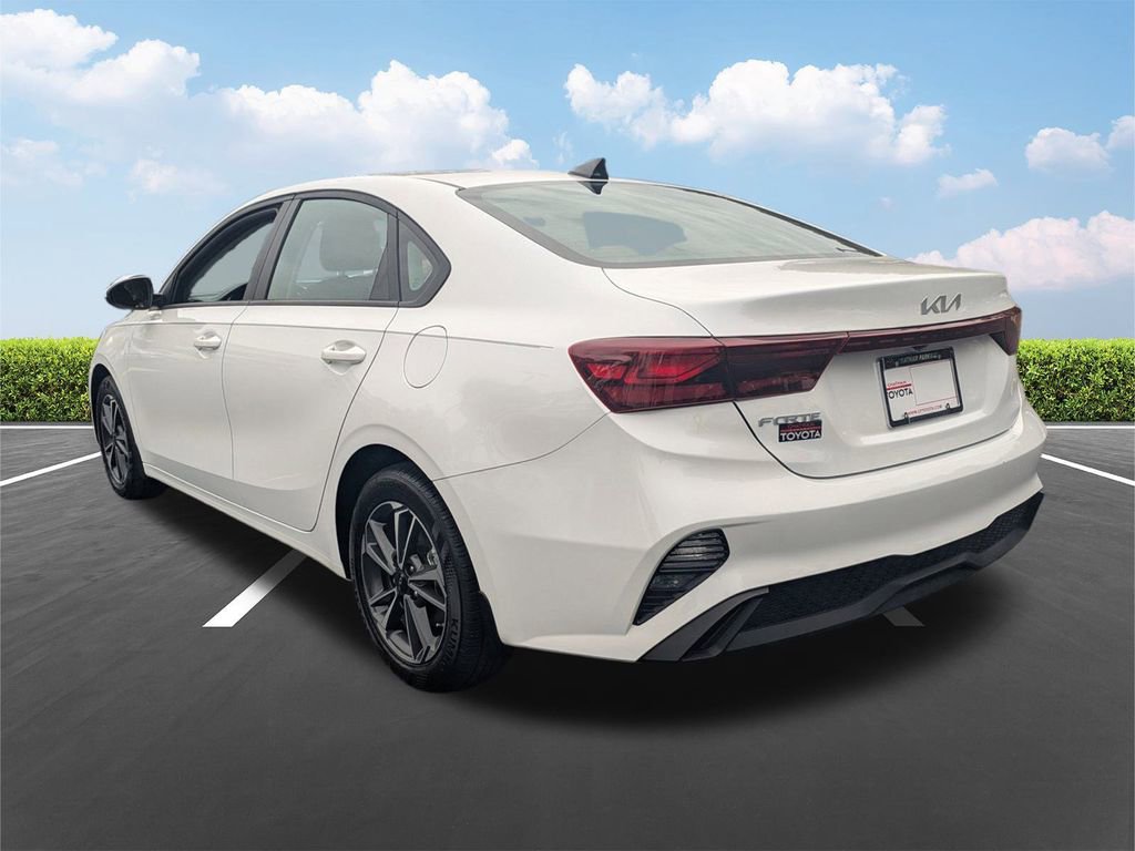 Used 2024 Kia Forte LXS image 6