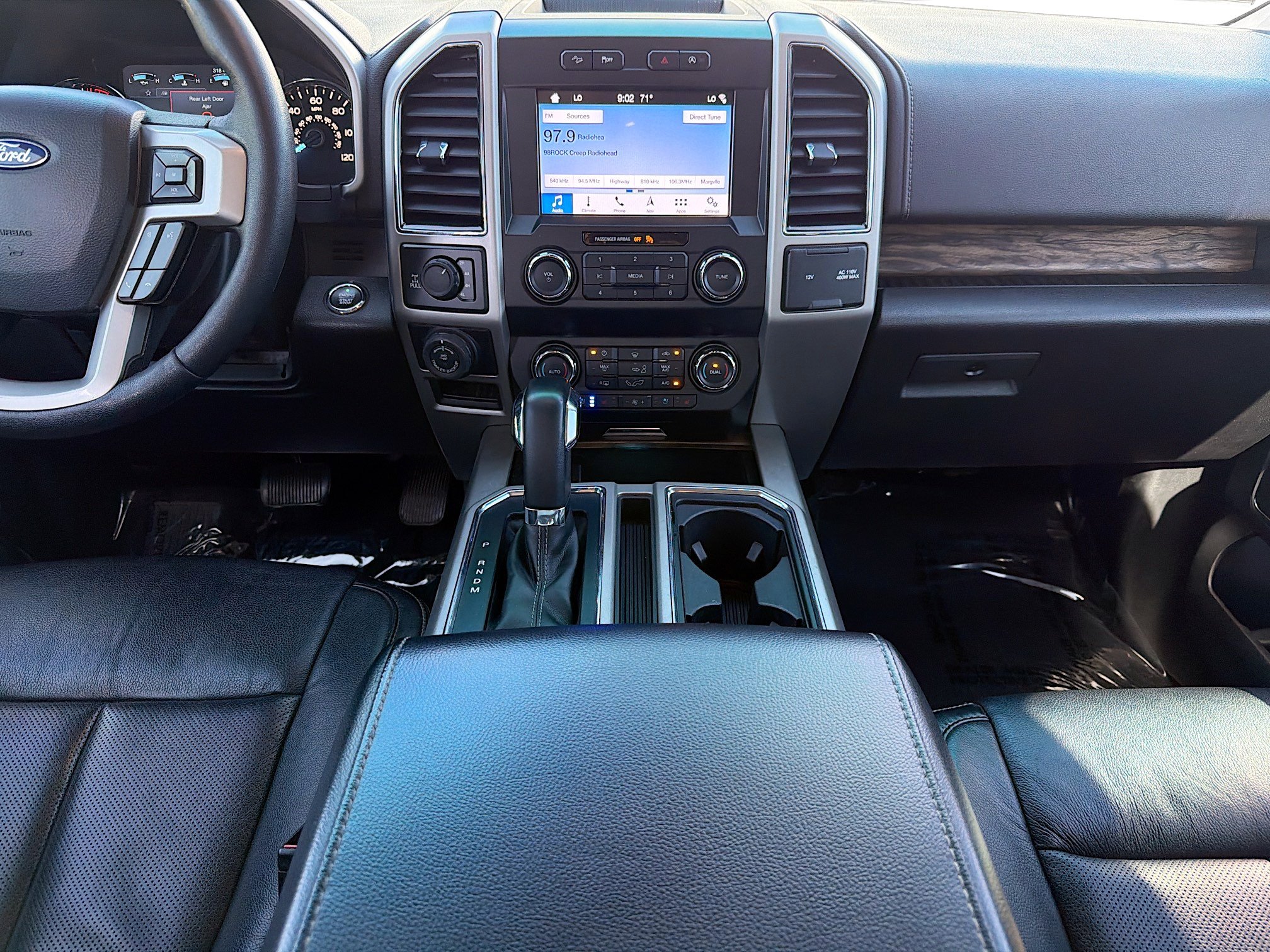 Used 2019 Ford F150 Lariat w/ Trailer Tow Package AWD/4WD image 18