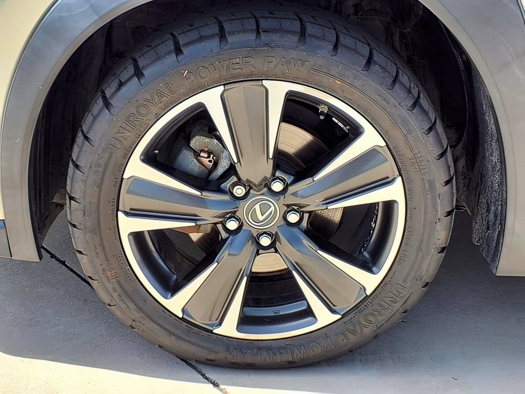 Used 2021 Lexus UX 250h w/ Accessory Package (Z2) AWD/4WD image 22