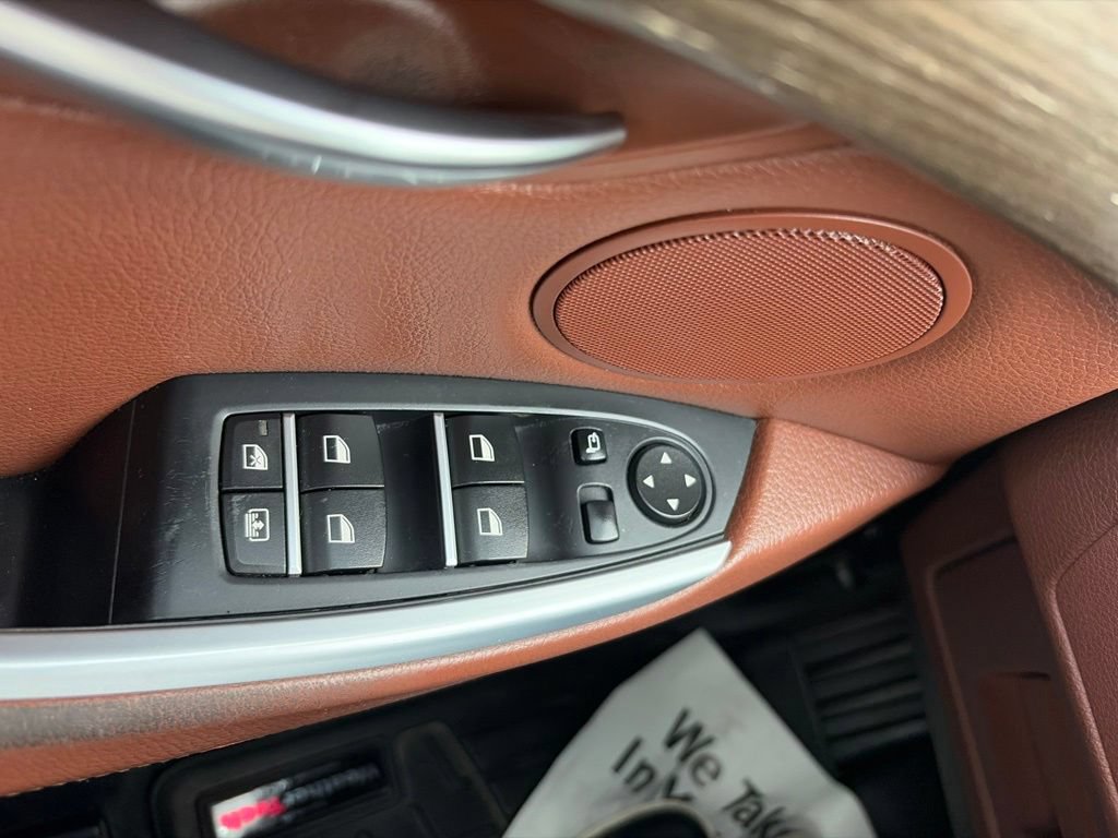 Used 2011 BMW 535i xDrive AWD/4WD image 33