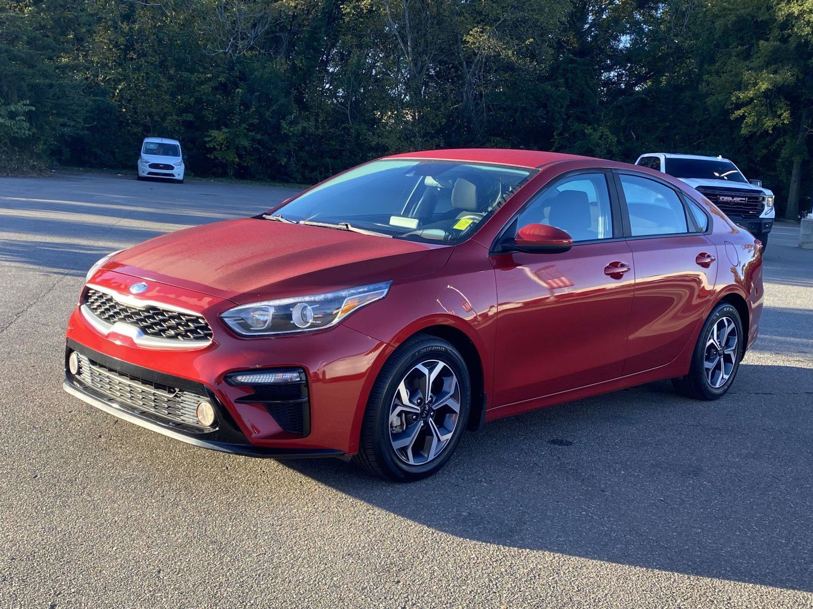 Used 2019 Kia Forte LXS FWD image 3
