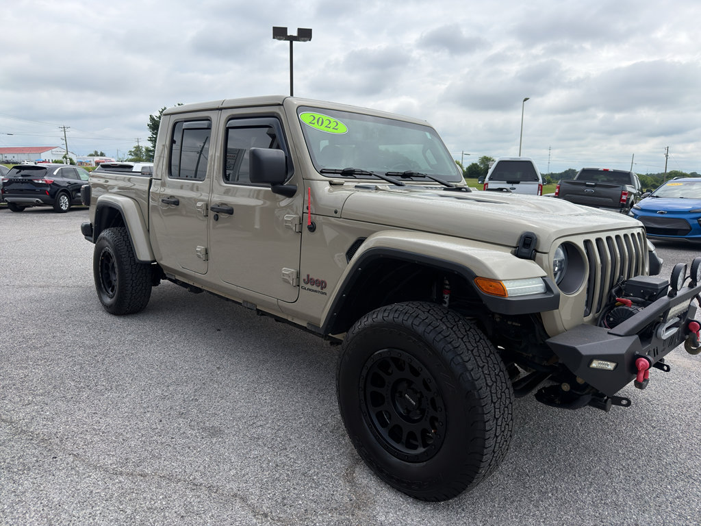 Used 2022 Jeep Gladiator Rubicon w/ LED Lighting Group AWD/4WD image 3