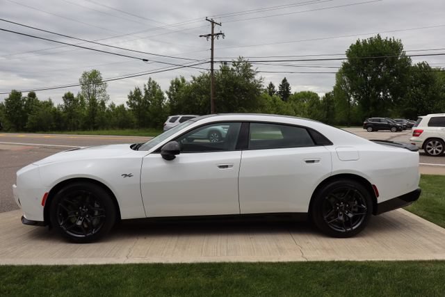 New 2026 Dodge Charger R/T AWD/4WD image 33