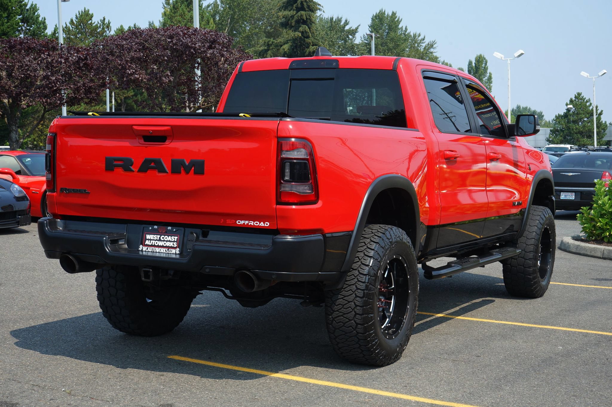 Used 2019 RAM 1500 Rebel w/ Level 2 Equipment Group AWD/4WD image 4
