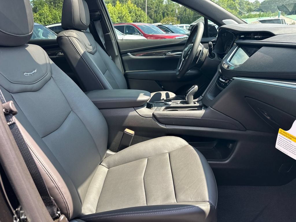 New 2026 Cadillac XT5 Sportv AWD/4WD image 13