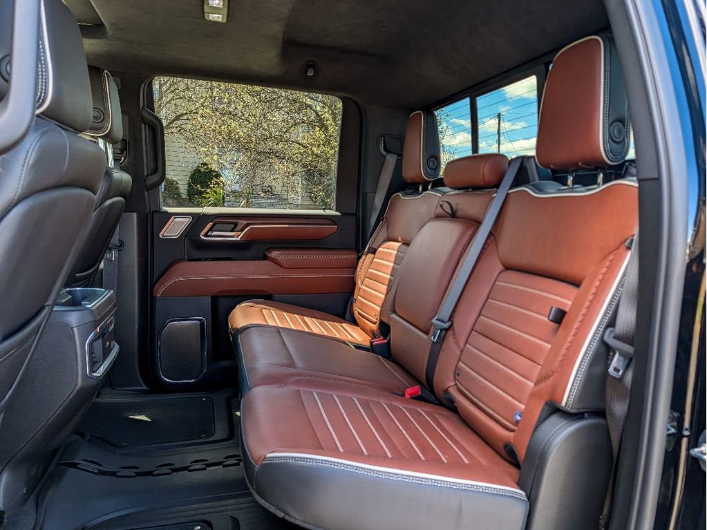 Used 2024 GMC Sierra 2500 Denali Ultimate w/ Max Trailering Package image 14