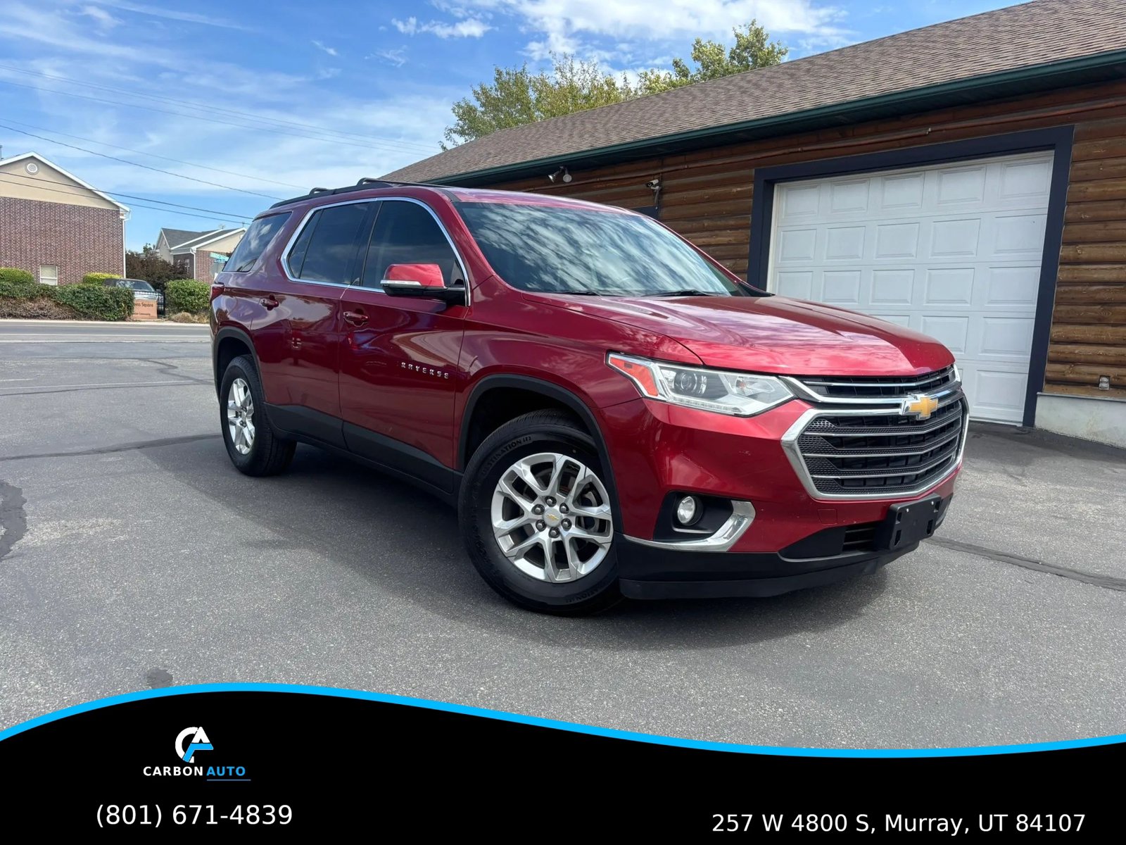 Used 2019 Chevrolet Traverse LT FWD image 1