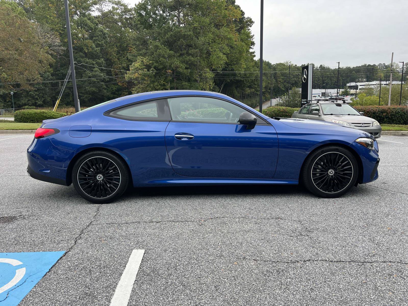 Certified 2025 Mercedes-Benz CLE 450 4MATIC Coupe image 6