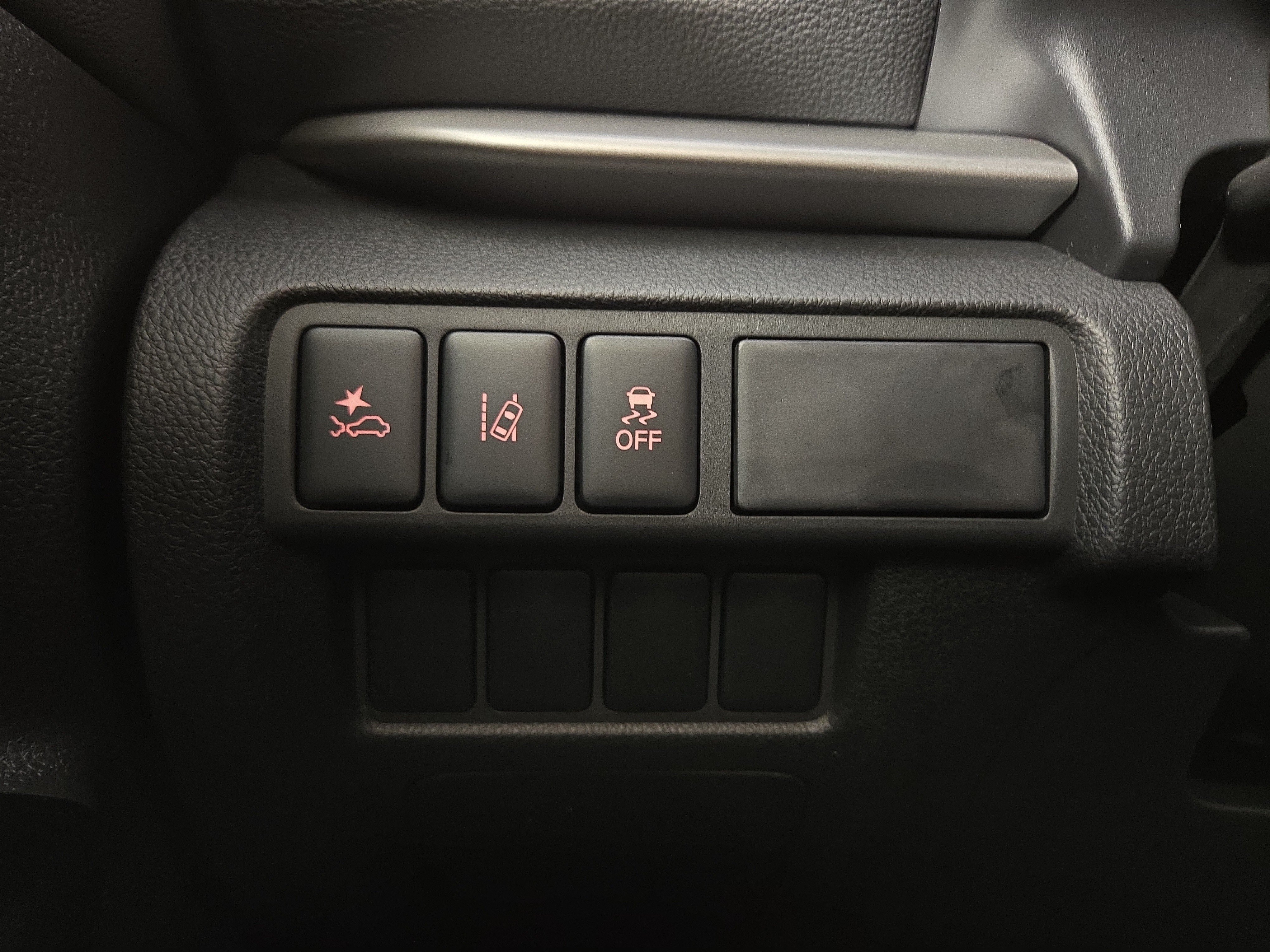 New 2026 Mitsubishi Eclipse Cross LE AWD/4WD image 22